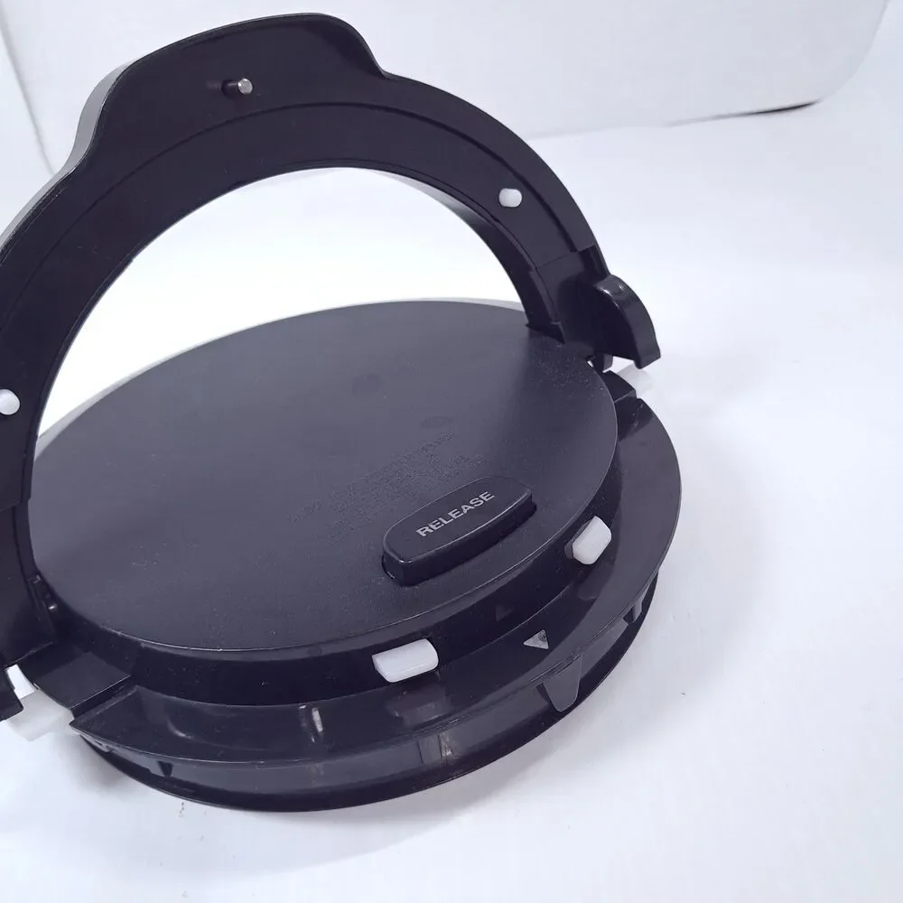 Ninja Blender BL770 64oz pitcher lid cap top round genuine replacement part oem